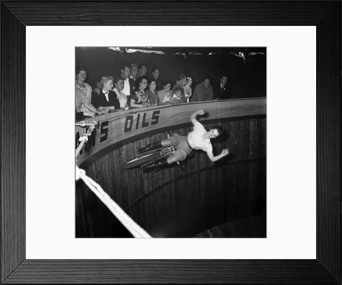 Framed Print : Look mum no hands! Maureen Swift, Wall of death rider. June 1952 C3335-001 Framed Print : Look mum no hands! Maureen Swift, Wall of death rider. June 1952 C3335-001
