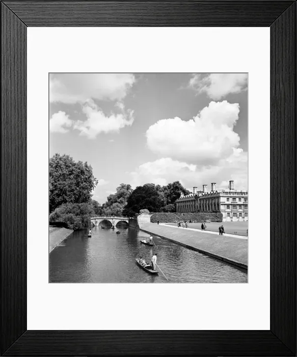 Framed Print : Students punt along the The Backs, on the Cam River, Cambridge