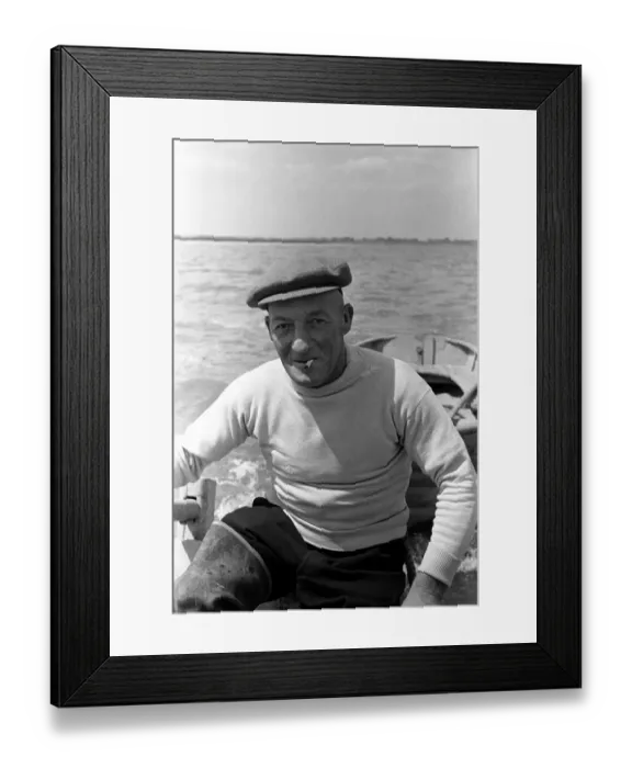 Framed Print : Oyster fishermen of Colchester at work in the River Blackwater and in the North Sea Framed Print : Oyster fishermen of Colchester at work in the River Blackwater and in the North Sea
