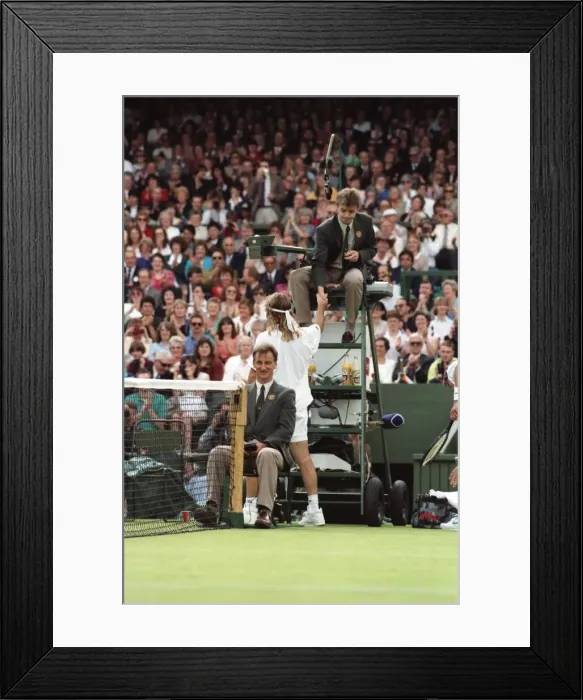 Framed Print : Wimbledon Tennis Championships. Andre Agassi shakes hands with the umpire Framed Print : Wimbledon Tennis Championships. Andre Agassi shakes hands with the umpire