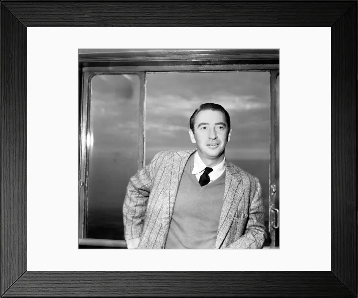 Framed Print : Actor McDonald Gray seen here arriving in Plymouth. October 1953 D5943