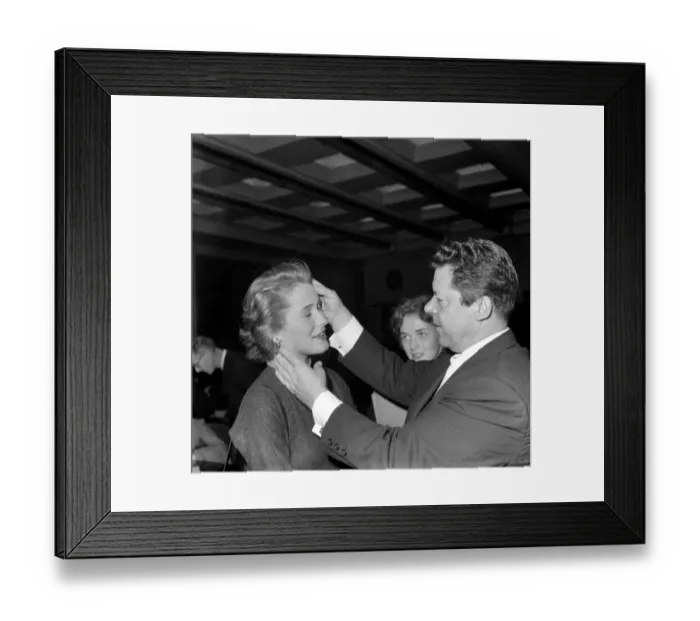 Framed Print : Hollywood makeup artist Perc Westmore seen here on the liner Ide de France Framed Print : Hollywood makeup artist Perc Westmore seen here on the liner Ide de France