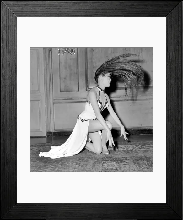 Framed Print : Entertainment Dance. Miss Jadin Wong is a Chinese dancer now playing at the Savoy Hotel