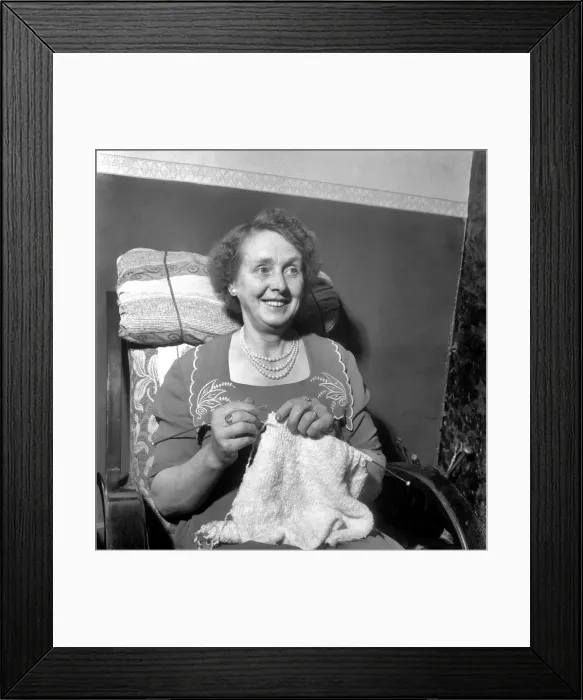 Framed Print : Hobbies. Woman Kim Hing. August 1953 D5432 Framed Print : Hobbies. Woman Kim Hing. August 1953 D5432