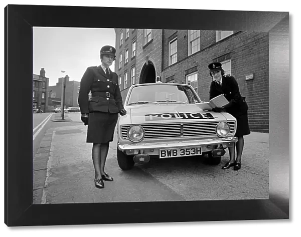 Policewomen Hazel Layne and Dorothy Elliott climbed into a 100mph police car to become