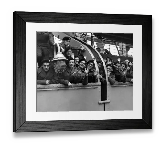 Framed Print : Returning from Korea Some of the troops lining the rails of the ship in mid-river