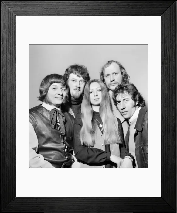 Framed Print : Entertainment Pop Music Groups: The pentangle'group - Jacqui McShee singer Framed Print : Entertainment Pop Music Groups: The pentangle'group - Jacqui McShee singer
