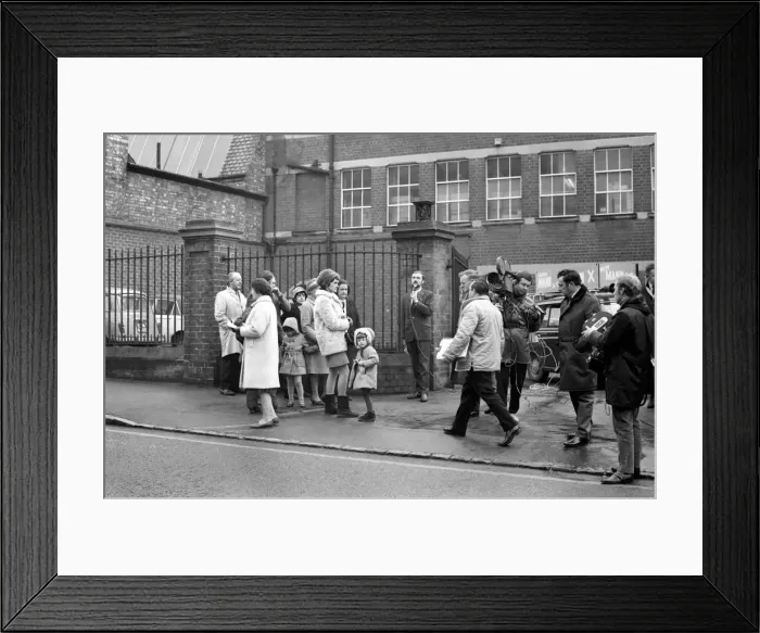 Framed Print : Wellingborough Election. Politics. Election. Mr Fry, Conservative