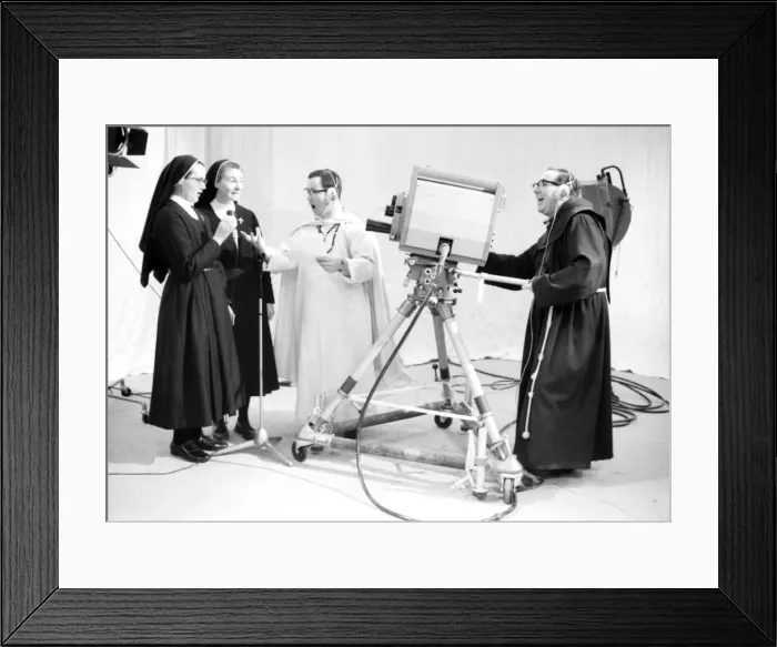 Framed Print : Religion Nuns Humour: The singing sisters from the Daughters of Jesus'Convent Framed Print : Religion Nuns Humour: The singing sisters from the Daughters of Jesus'Convent