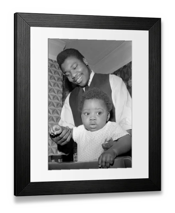Framed Print : Father with his toddler son. December 1969 Z11609-006 Framed Print : Father with his toddler son. December 1969 Z11609-006