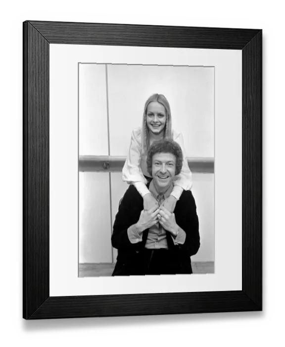 Framed Print : Model Twiggy pictured with opera singer Joseph Ward, whom Twiggy thinks is going to be Framed Print : Model Twiggy pictured with opera singer Joseph Ward, whom Twiggy thinks is going to be
