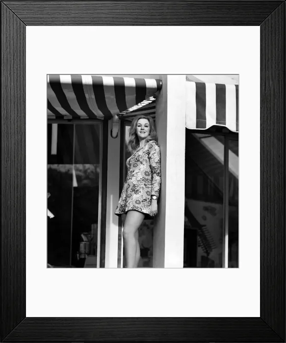 Framed Print : Melinda may pictured around, and at her home in S. W. 1. December 1969 Z11663-003