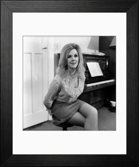 Framed Print : Melinda may pictured around, and at her home in S. W. 1. December 1969 Z11663-005 Framed Print : Melinda may pictured around, and at her home in S. W. 1. December 1969 Z11663-005