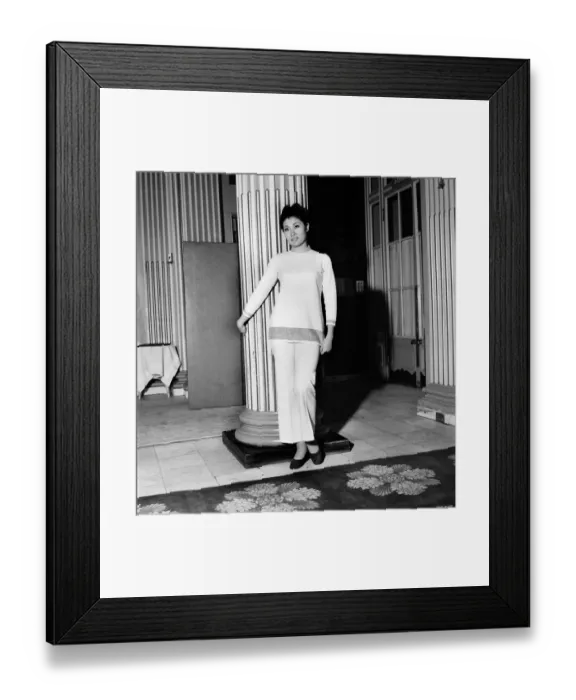 Framed Print : Miss Japan, Emiko Karashima (20) from Tokyo Japan, dons a trouser suit instead of her Framed Print : Miss Japan, Emiko Karashima (20) from Tokyo Japan, dons a trouser suit instead of her