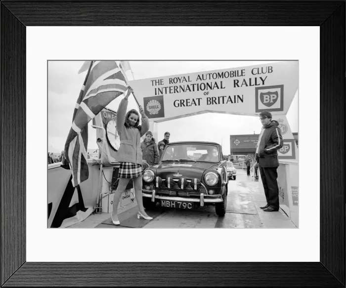 Framed Print : R. A. C. Rally: Miss U. K. Sheena Drummond, Waves the flag for the start of the R. A. C. Rally Framed Print : R. A. C. Rally: Miss U. K. Sheena Drummond, Waves the flag for the start of the R. A. C. Rally
