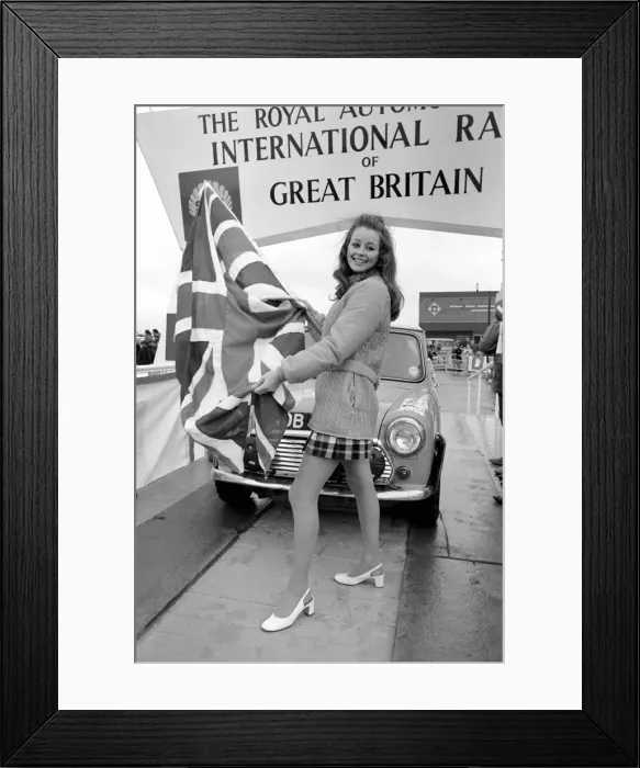 Framed Print : R. A. C. Rally: Miss U. K. Sheena Drummond, Waves the flag for the start of the R. A. C. Rally Framed Print : R. A. C. Rally: Miss U. K. Sheena Drummond, Waves the flag for the start of the R. A. C. Rally