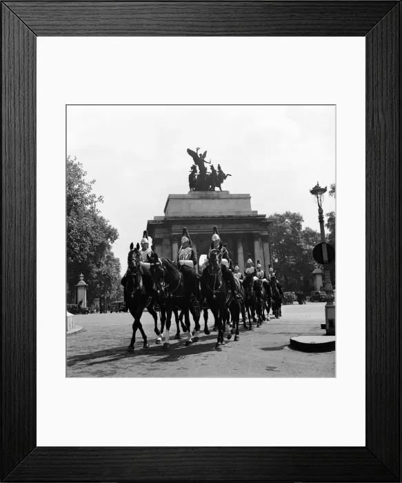 Framed Print : Horseguards on Parade in London. October 1952 C4980-001