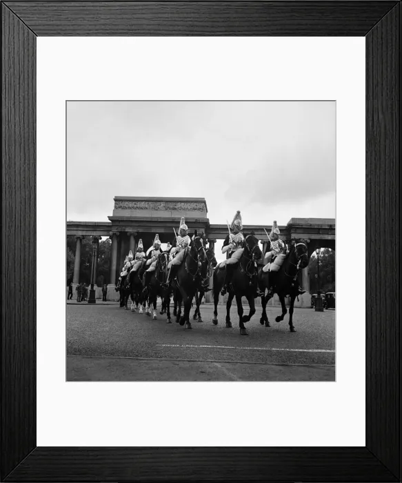 Framed Print : Horseguards on Parade in London. October 1952 C4980-002 Framed Print : Horseguards on Parade in London. October 1952 C4980-002