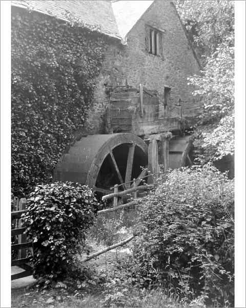 Old water mill at Dunster in Somerset August 1921 Alf 60