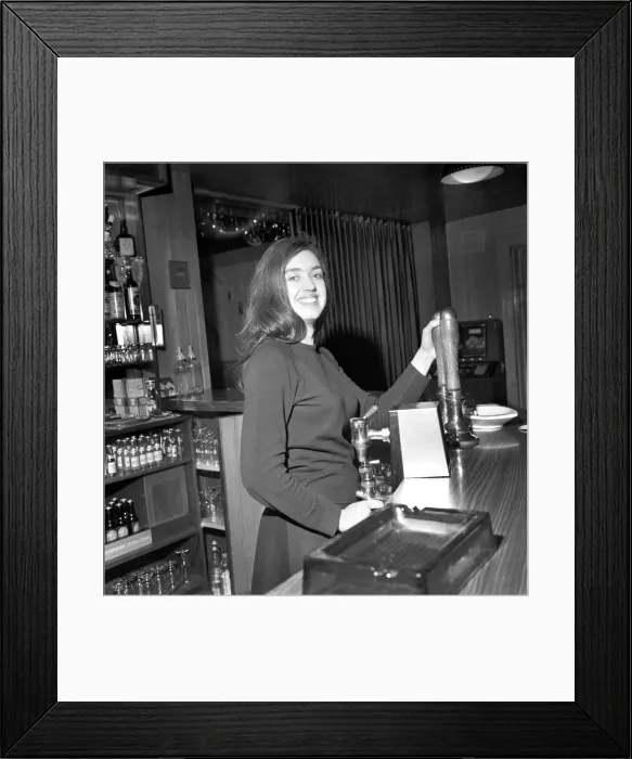 Framed Print : 25 yrs old Miss Dallas Bradshaw of Canada now working at the Imperial Hotel c / Bay Framed Print : 25 yrs old Miss Dallas Bradshaw of Canada now working at the Imperial Hotel c / Bay