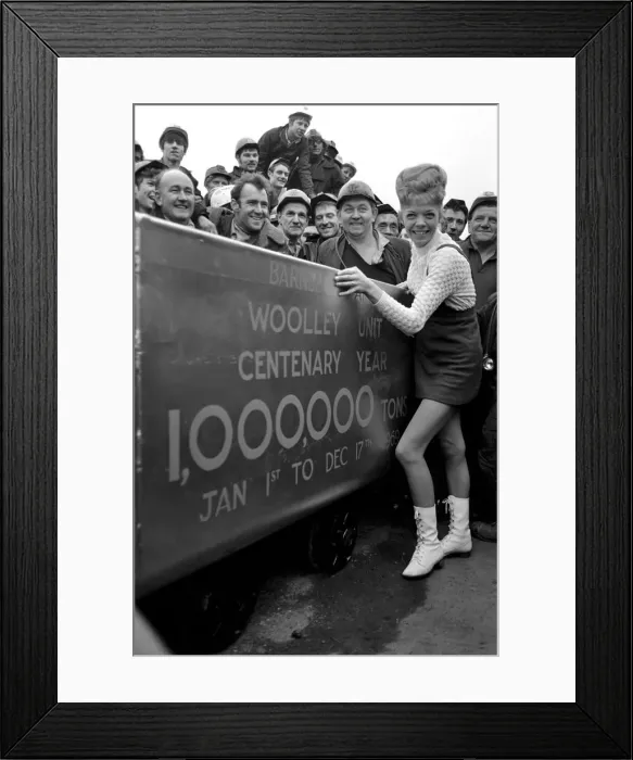 Framed Print : Donna Douglas (black coat) who is appearing in Cinderella Framed Print : Donna Douglas (black coat) who is appearing in Cinderella