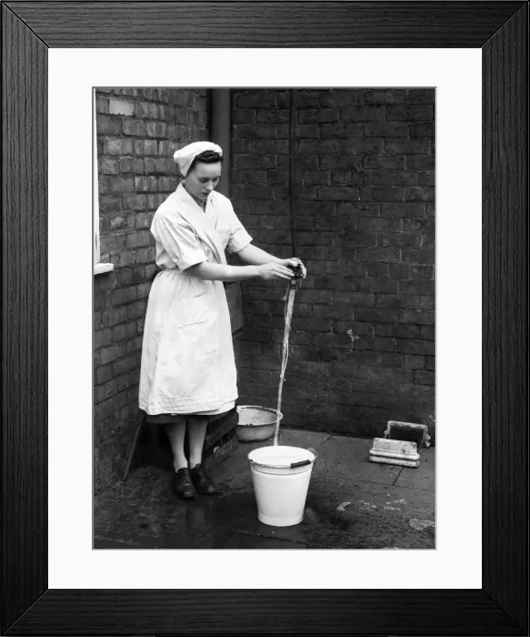 Framed Print : Glazebury water shortage. Some of the inhabitants are luckier than others Framed Print : Glazebury water shortage. Some of the inhabitants are luckier than others