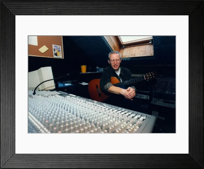 Framed Print : Ray Laidlaw, drummer of Lindisfarne at the Hi-Level Recording Studio. 08 / 01 / 96 Framed Print : Ray Laidlaw, drummer of Lindisfarne at the Hi-Level Recording Studio. 08 / 01 / 96