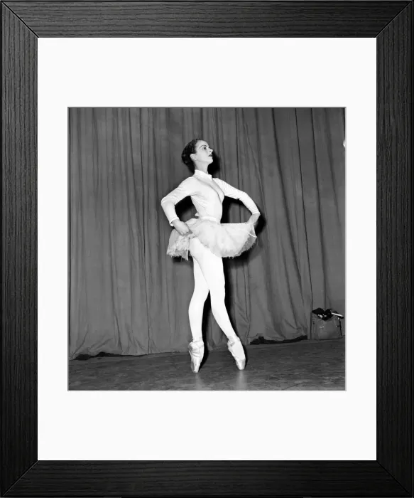 Framed Print : Entertainment Dance Ballet. Maryon Lane one of the principals in the sadlers wells ballet