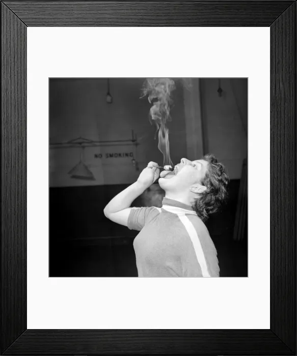 Framed Print : Ruby miller (16) being trained by Mickey Wood in judo, self defence and flame swallowing Framed Print : Ruby miller (16) being trained by Mickey Wood in judo, self defence and flame swallowing