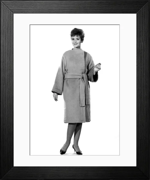 Framed Print : Model Ann Cave. November 1962 P008875 Framed Print : Model Ann Cave. November 1962 P008875