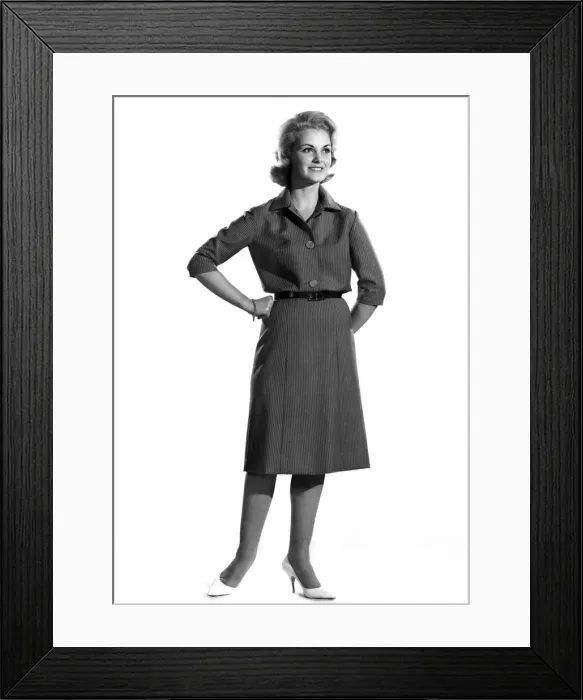 Framed Print : Model Roma Reeves wearing long dress, standing with hands on hips. October 1961 P008783 Framed Print : Model Roma Reeves wearing long dress, standing with hands on hips. October 1961 P008783