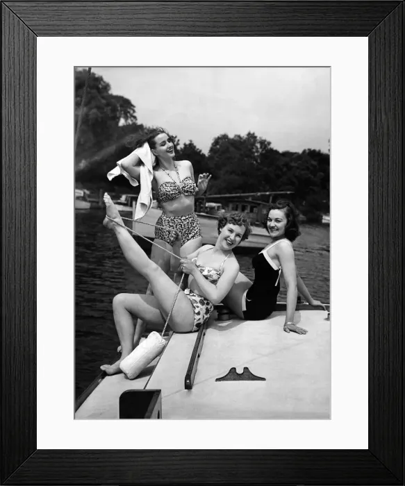 Framed Print : Fashion 1950 s. P008712