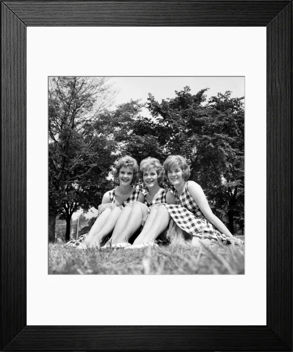 Framed Print : England Sisters celebrate their chart success: The Sisters from left: Hazel, 18, Julie Framed Print : England Sisters celebrate their chart success: The Sisters from left: Hazel, 18, Julie