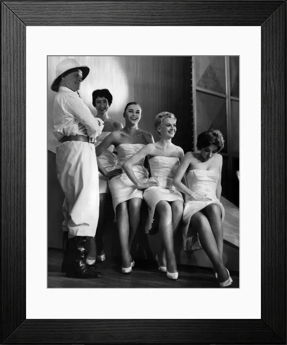 Framed Print : Fine Fettle'reharsal. Palace Theatre. July 1959 P011506 Framed Print : Fine Fettle'reharsal. Palace Theatre. July 1959 P011506