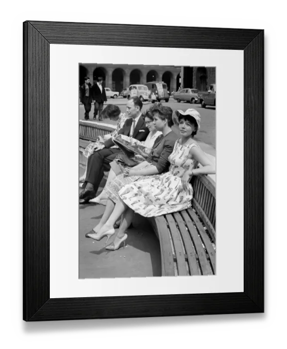 Framed Print : Janet Munro, daughter of well known Scottish comedian Alex Munro Framed Print : Janet Munro, daughter of well known Scottish comedian Alex Munro