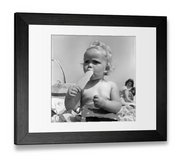 Framed Print : Baby and Lolly. Derorah Ann Clowes 13 months from Stoke on treat enjoys herself in Framed Print : Baby and Lolly. Derorah Ann Clowes 13 months from Stoke on treat enjoys herself in