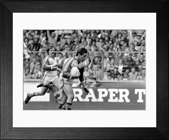 Framed Print : Rugby League Challenge Cup Final at Wembley Stadium. Castleford 15 v Hull Kingston Rovers Framed Print : Rugby League Challenge Cup Final at Wembley Stadium. Castleford 15 v Hull Kingston Rovers