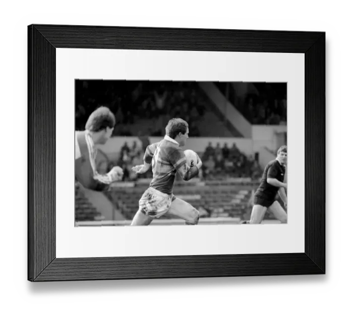 Framed Print : Hull Kingston Rovers v Leeds. March 1986 PR-11-034 Framed Print : Hull Kingston Rovers v Leeds. March 1986 PR-11-034