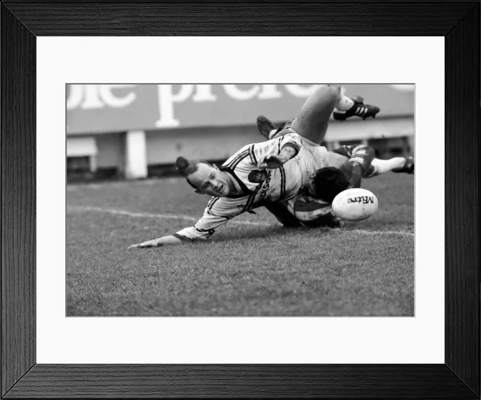 Framed Print : Silk Cut Challenge Cup Semi-final at Wigan. Castleford beat Oldham 18-17