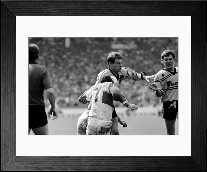 Framed Print : Rugby League Challenge Cup Final at Wembley Stadium. Castleford 15 v Hull Kingston Rovers Framed Print : Rugby League Challenge Cup Final at Wembley Stadium. Castleford 15 v Hull Kingston Rovers