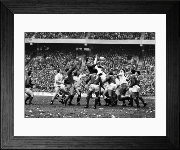 Framed Print : 1986 Five Nations Rugby Union Championship. England v Ireland