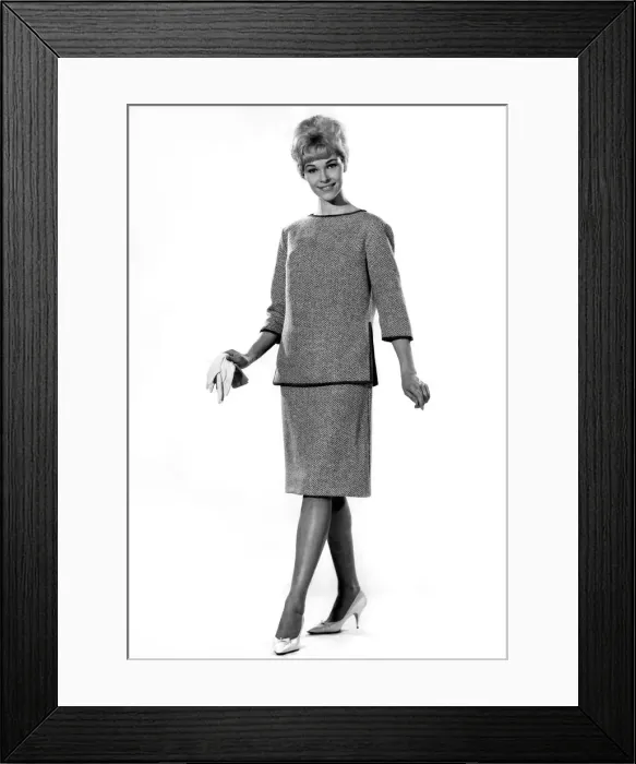 Framed Print : Reveille fashions 1961: Jo Waring. September 1961 P008805 Framed Print : Reveille fashions 1961: Jo Waring. September 1961 P008805