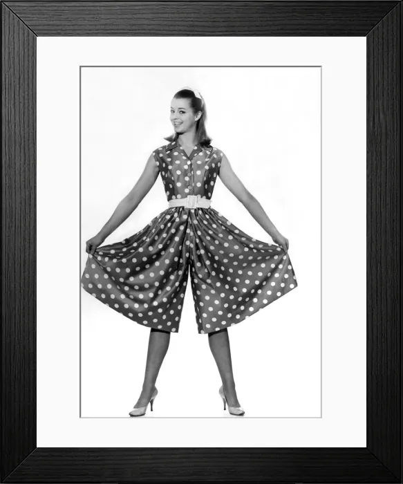 Framed Print : Reveille Fashions. Susie Scott. April 1960 P008972 Framed Print : Reveille Fashions. Susie Scott. April 1960 P008972