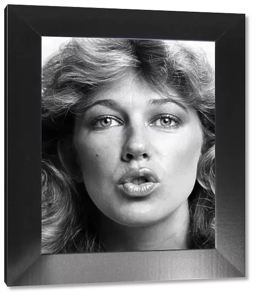Beauty without surgery - facial exercises. Model Sara Jalkden. March 1980 P009172