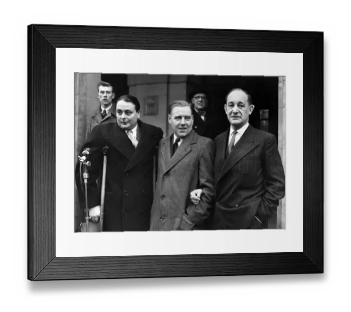 Framed Print : New Labour Party cabinet ministers in Clement Attlee