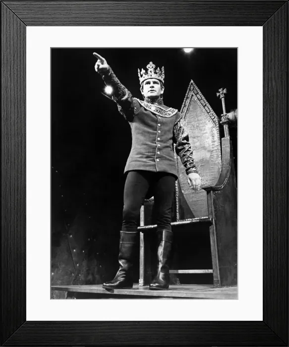 Framed Print : Ian Holm as Prince Hal in a scene from the William Shakespeare play Henry V Framed Print : Ian Holm as Prince Hal in a scene from the William Shakespeare play Henry V