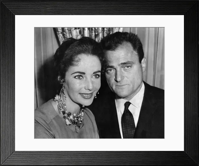 Framed Print : Elizabeth Taylor with her late husband, film producer Mike Todd. He died in an air crash Framed Print : Elizabeth Taylor with her late husband, film producer Mike Todd. He died in an air crash