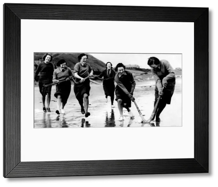 Framed Print : Members of an ATS company stationed somewhere on the Yorkshire Coast pictured during a Framed Print : Members of an ATS company stationed somewhere on the Yorkshire Coast pictured during a