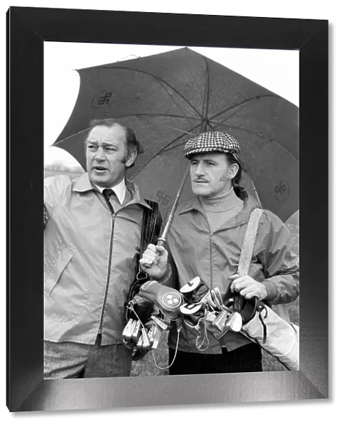 Graham Hill and Larry Webb. January 1975 75-00355
