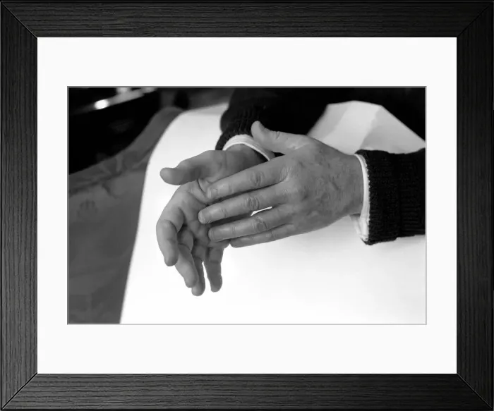 Framed Print : The hands of Yehudi Menuhin, the world famous violinist Framed Print : The hands of Yehudi Menuhin, the world famous violinist